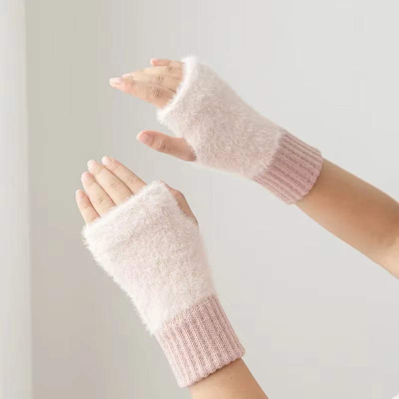 Luxury Mink Fleece Fingerless Gloves – Soft, Warm, and Stylish Winter Wrist Mittens for Women!